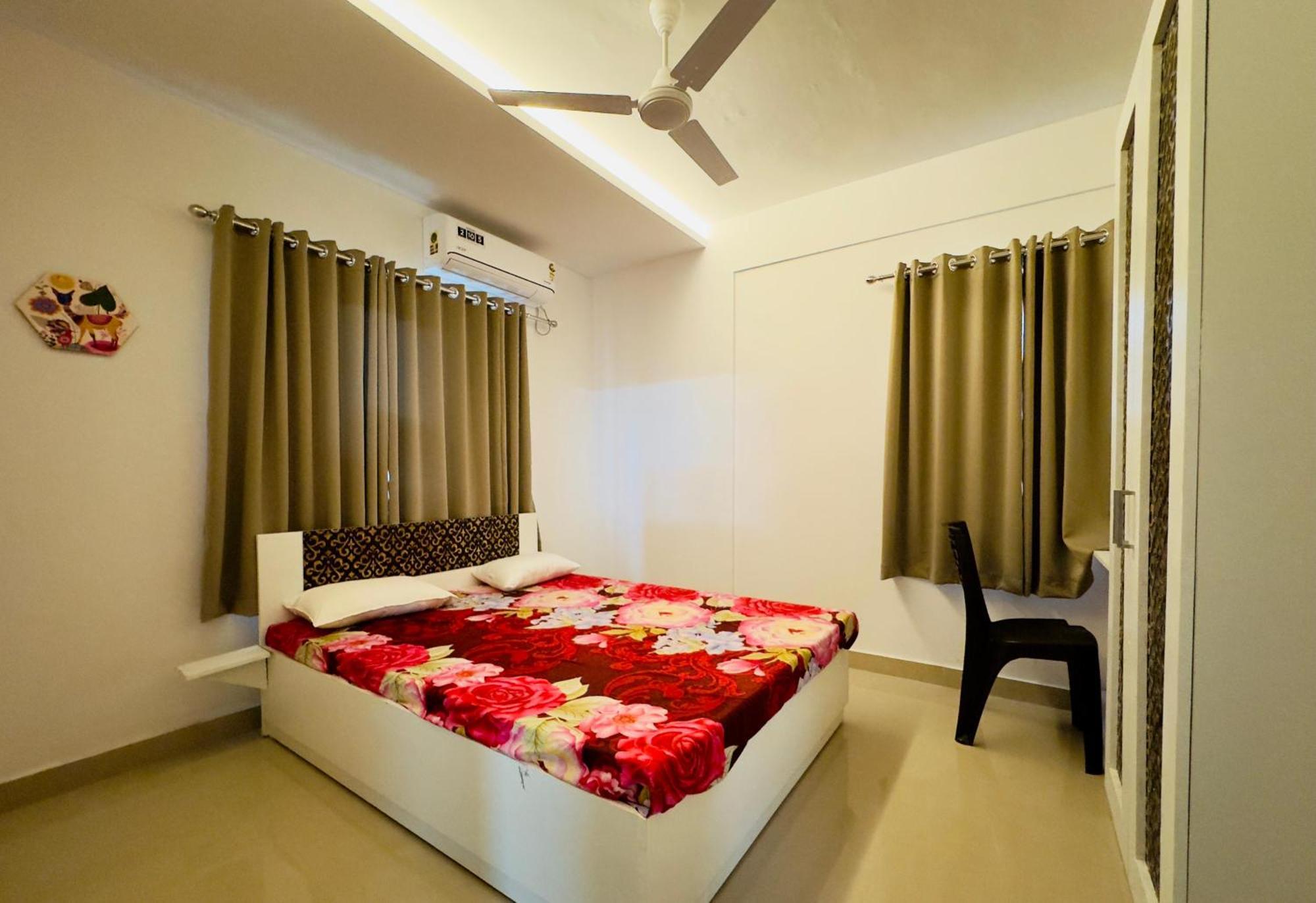 Veu Ragamalika Cochin Near Lakeshore Hospital Kochi Exterior foto